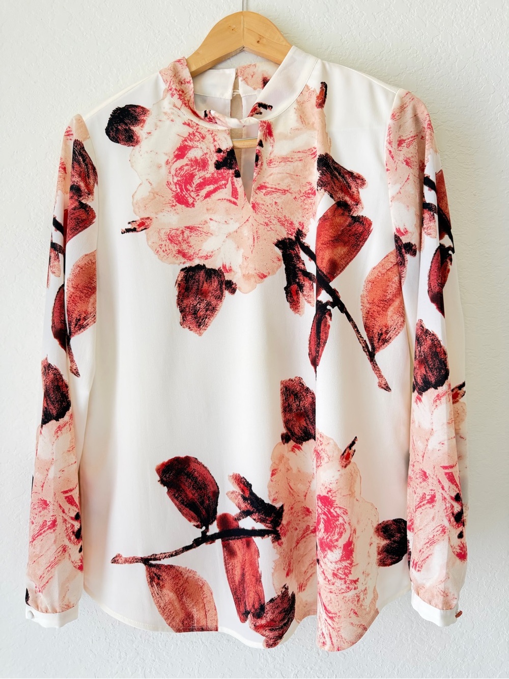 Chico’s Floral Blouse Ivory Chico’s Size 1
